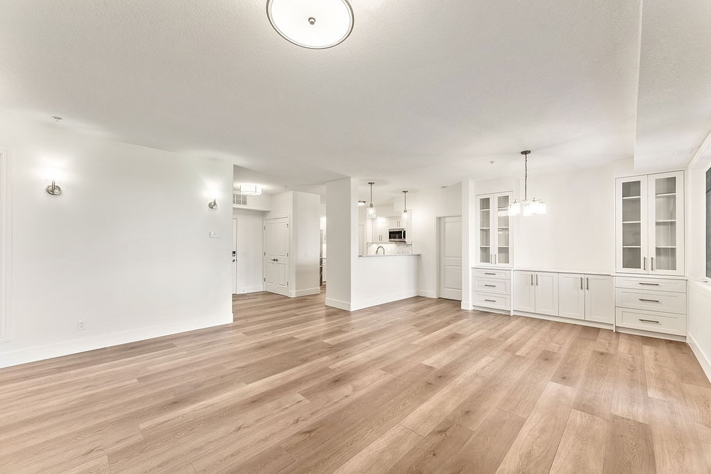Installed hardwood flooring Installed hardwood flooring